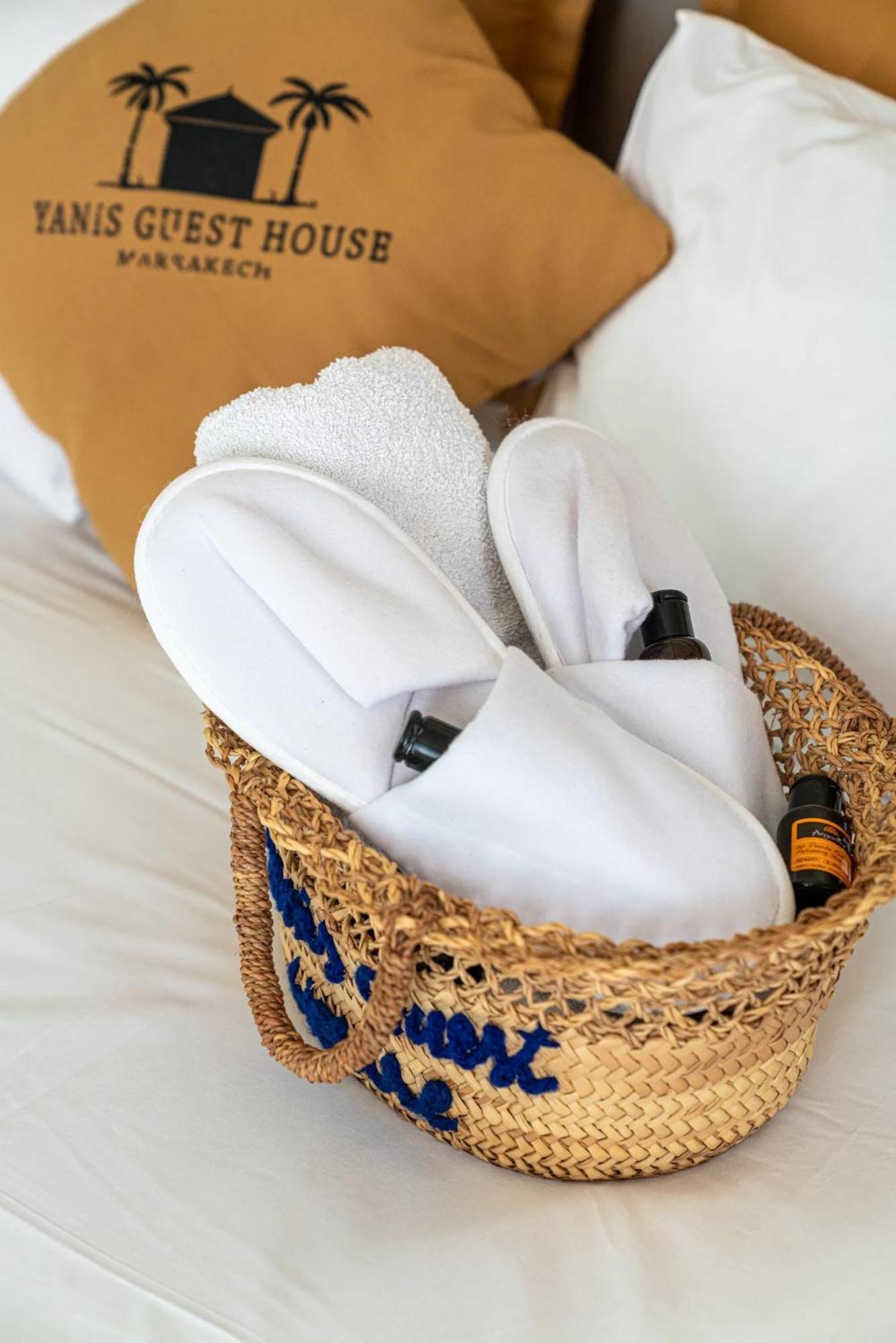 Yanis Guest House マラケシュ エクステリア 写真